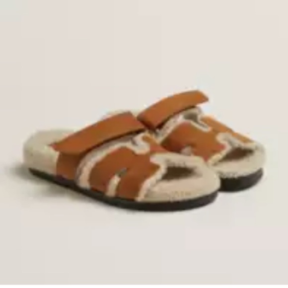 Hermes Suede Goatskin Woolskin Chypre Sandals 100% Authentic Naturel/écru - Picture 2 of 10